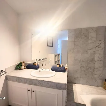 Daire Tour Vadon Yourhosthelper Saint-Raphaël